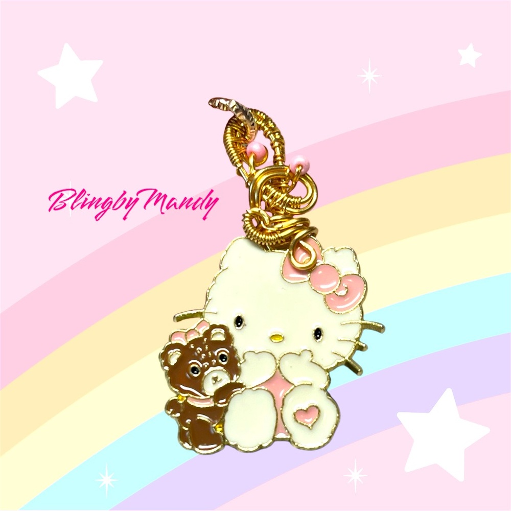 🌈stunning petite HELLO KITTY- cartoon wrapped charm/pendant
